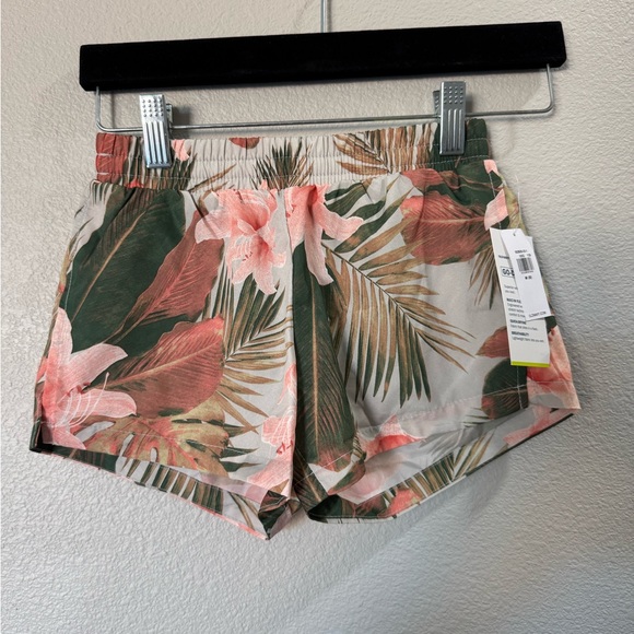 Floral Print girls Shorts - Picture 2 of 4
